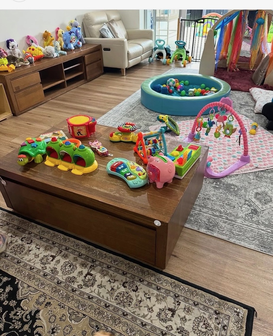 Dolphins Room